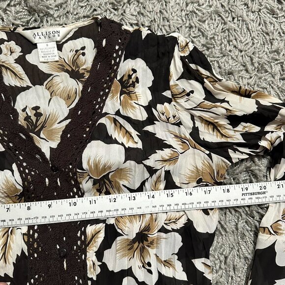 2000s Boho FairyCore Flare Sleeve Top Size S - Picture 4 of 5